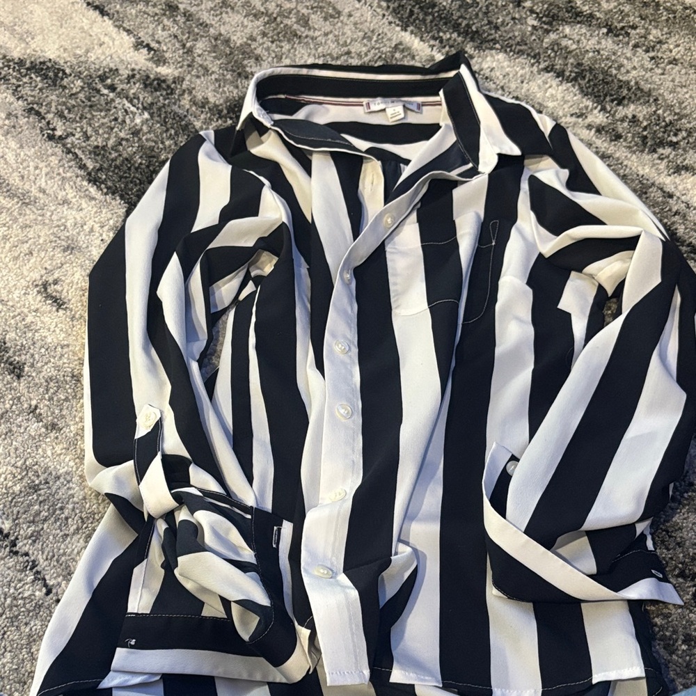 Black and White Striped Women’s Shirt
